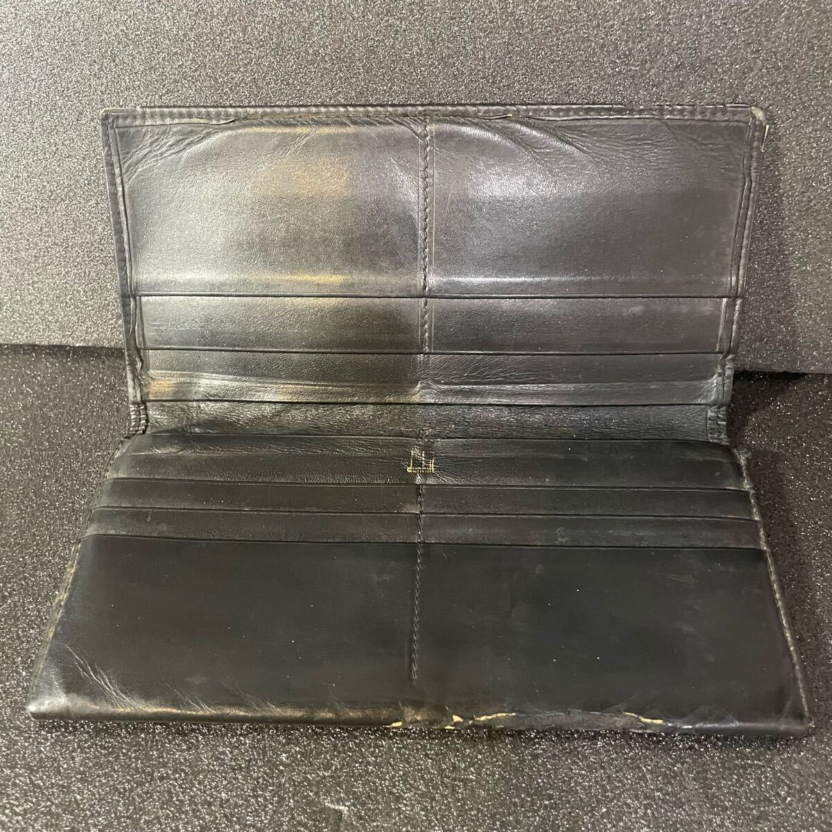 DUNHILLダンヒル　レザー長財布　ブラック　小銭入れカード入れ_画像4