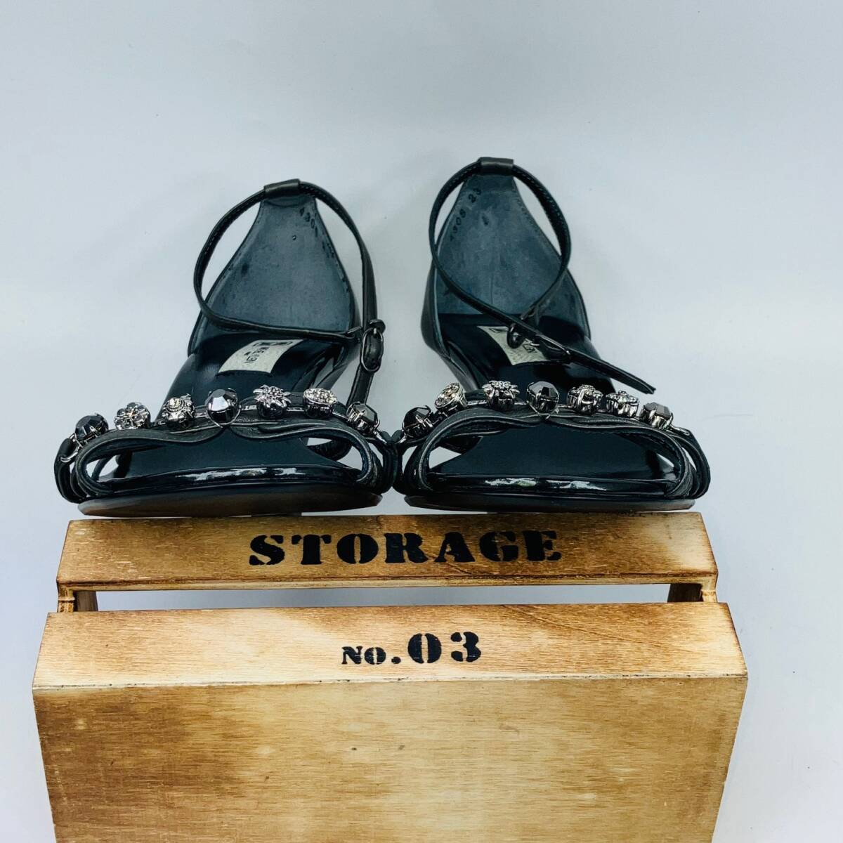 【Bランク】【現状美品】【洗濯除菌済】Michel Klein /パンプス/サンダル/グレー 23 _画像3