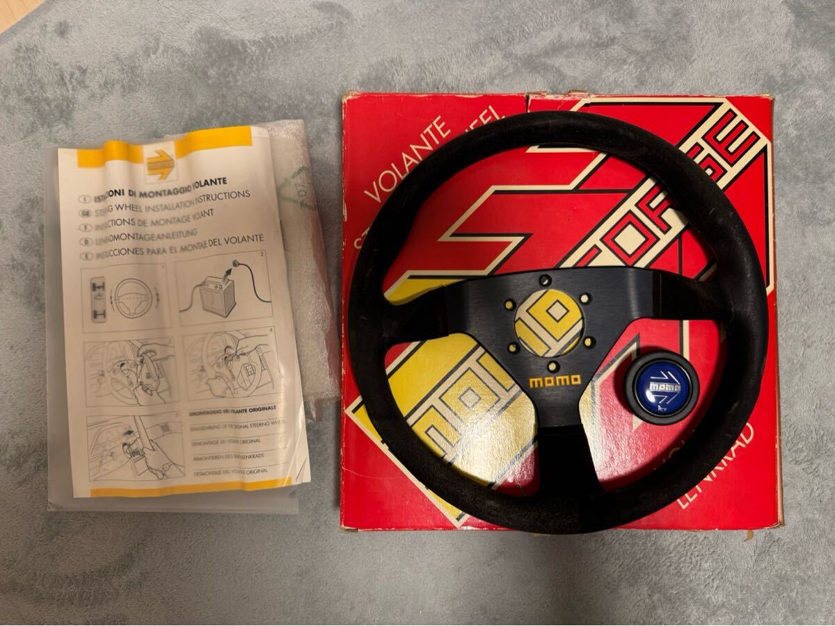 MOMO ステアリング RALLY MOD.78 33パイ スウェード ホーンボタンセット FD3Sにて使用