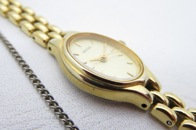 セイコー ブレスレットウォッチ 1F21-5A00 クオーツ稼働品 1円~【動品】SEIKO セイコー 1F21-5A00 ブレスレットウォッチ