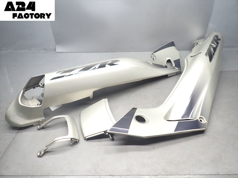 G1R7-0714 カワサキ ZZR400 リアシートカウル テールカウル 純正品 【ZX400N-024～ 98年式】