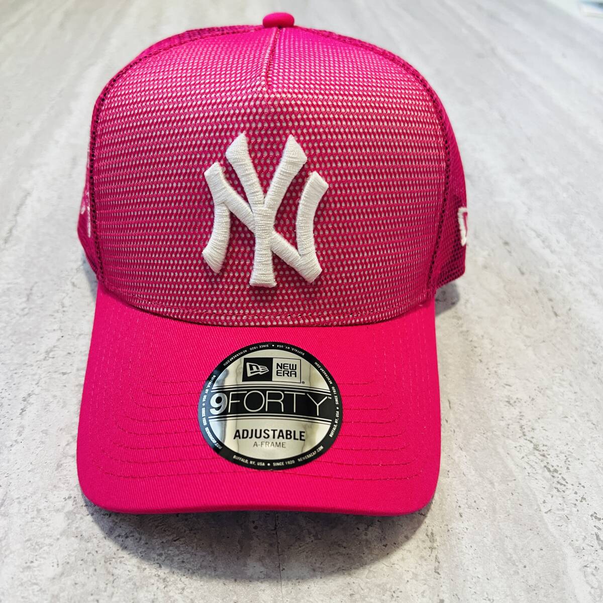 海外限定 NEWERA ヤンキース 9FORTY ニューエラ メッシュ ベロア 海外限定 New era ヤンキース ニューエラ メッシュ ピンク
