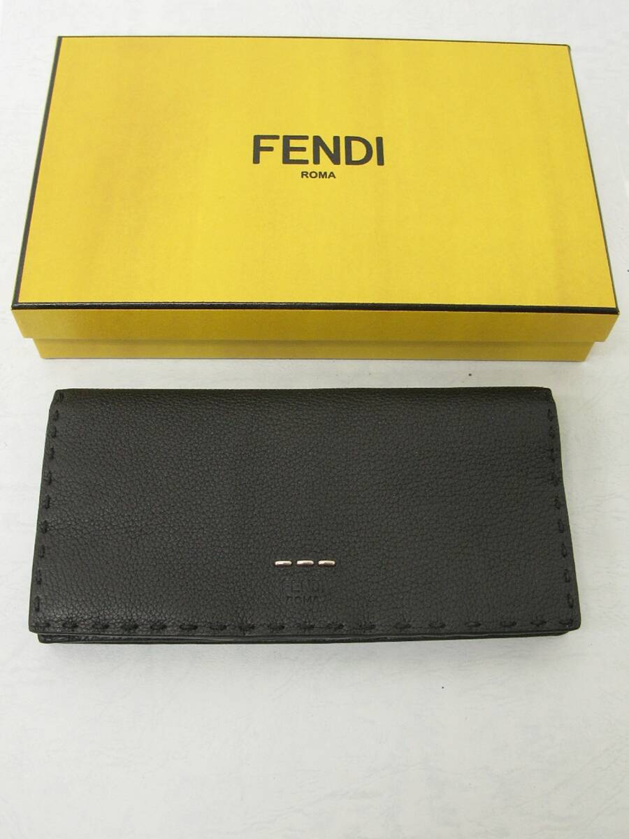 FENDI フェンディ 長財布 小銭入れ お札入れ ブランド コンチネンタル FENDI フェンディ selleria セレリア コンチネンタル レザー 長