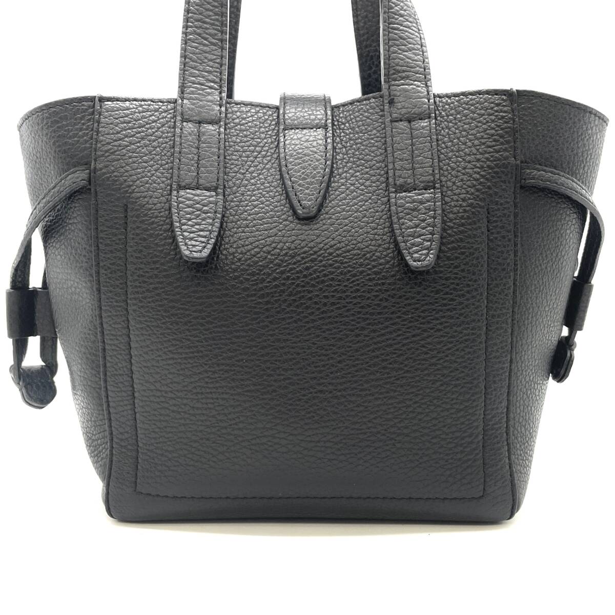 しずくFURLA フルラ アテナ ショルダーバッグ シボ革 ブラック しずくFURLA フルラ アテナ ショルダーバッグ シボ革 ブラック