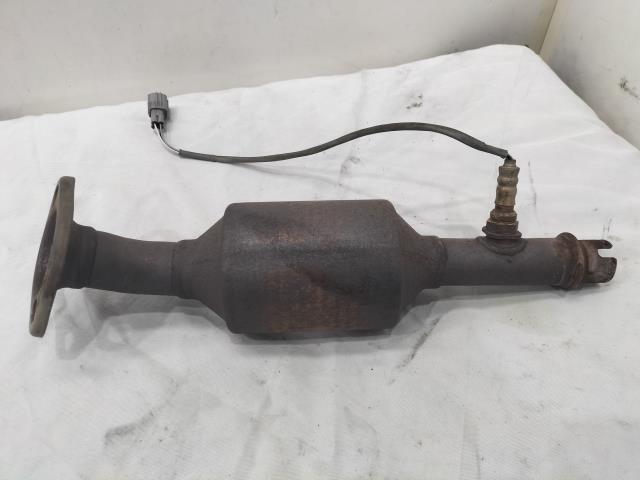 ★H036 触媒 キャタライザー エキマニ フロントパイプ ミニクーパーS 6MT 後期 チェックメイト 純正 R53 RE16 R50 RA16 r52 JCW 7kurudepa ハリアー DAA-AVU65W フロント パイプ 触媒 コンバータ