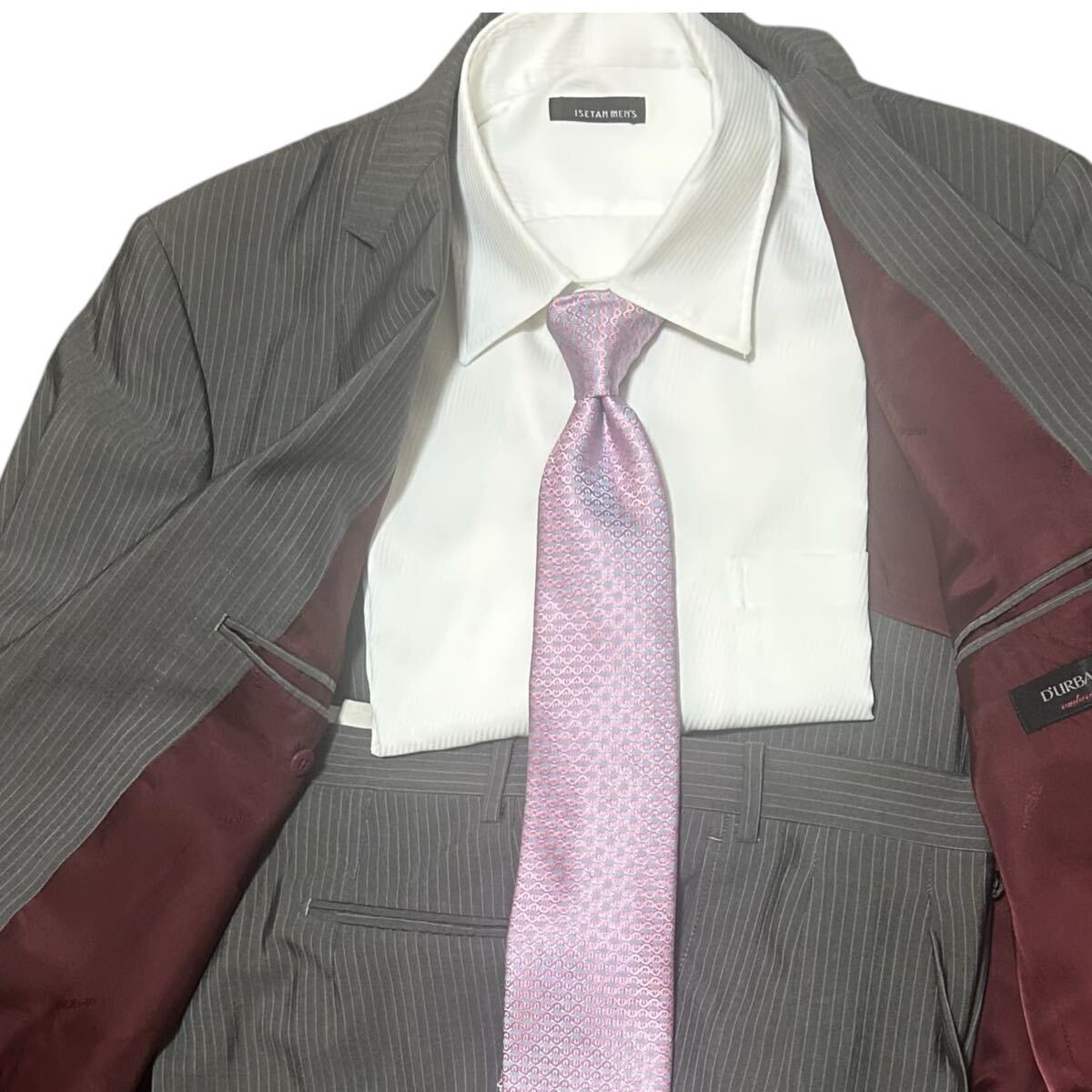 １円〜 美品 DURBAN 高級スーツ グレー ストライプ 毛60% シルク40% XL スーツ グレー セットアップ ストライプ_画像3