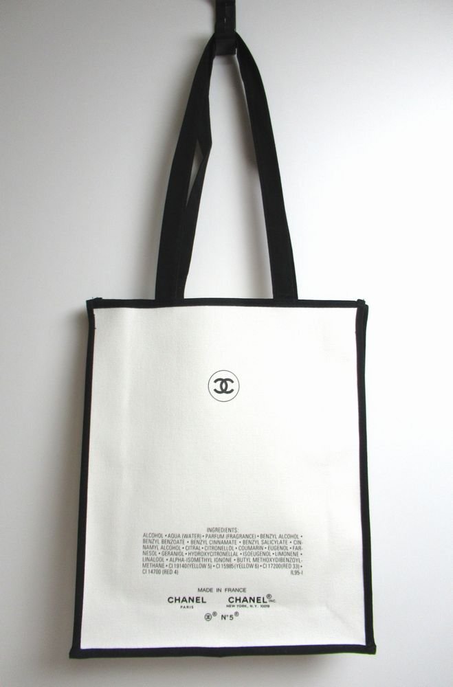 ?未使用/レア！CHANEL(シャネル)トートバッグ/縦長ショルダーバッグ/CHANEL「N°5」100周年記念限定/香水瓶デザイン/ノベルティ/非売品