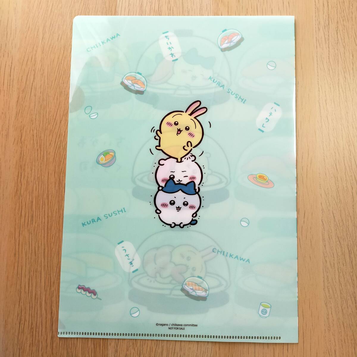 くら寿司 ちいかわ コラボ 第一弾 ノベルティ クリアファイル うさぎ ハチワレ ちいかわ 全員集合 新品未使用_画像3