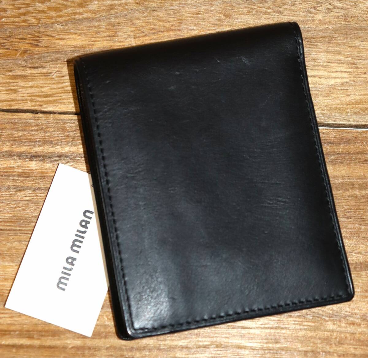 送料無料 即決【未使用】 mila milan ★ 牛革 二つ折り財布 ★ ミラミラン 税込定価1万8700円 品番254623 ミラショーン_画像7