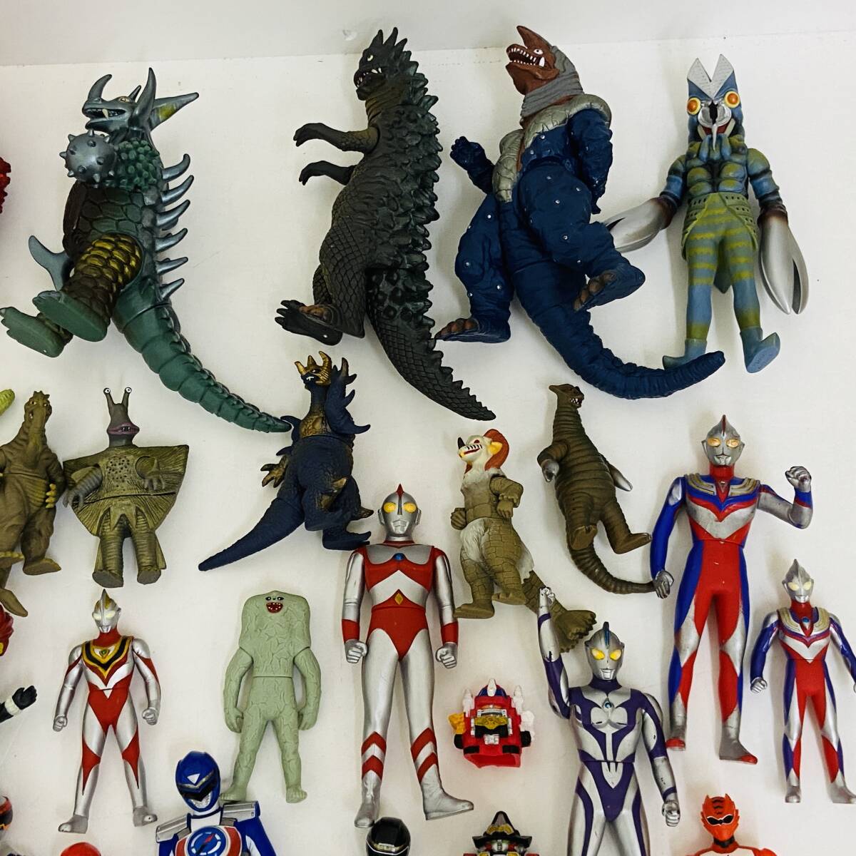 怪獣フィギュア ジャンクセット 04wy11780○【1円~】ジャンク 特撮 ソフビ フィギュア まとめ