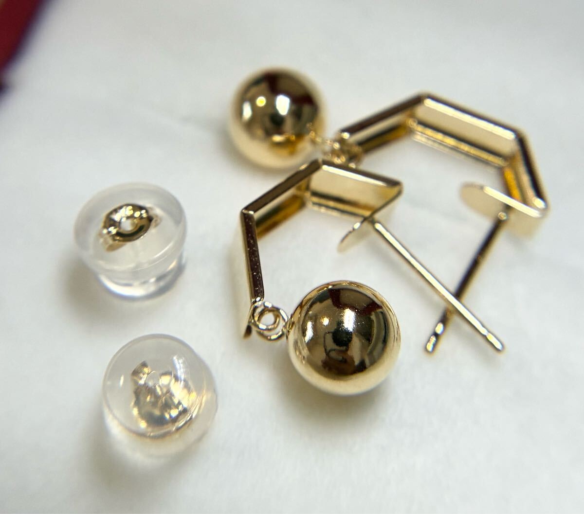 [新品]K18YGイエローゴールド金丸玉6mmピアス立体感高級日本製金入りキャッチ付き_画像7