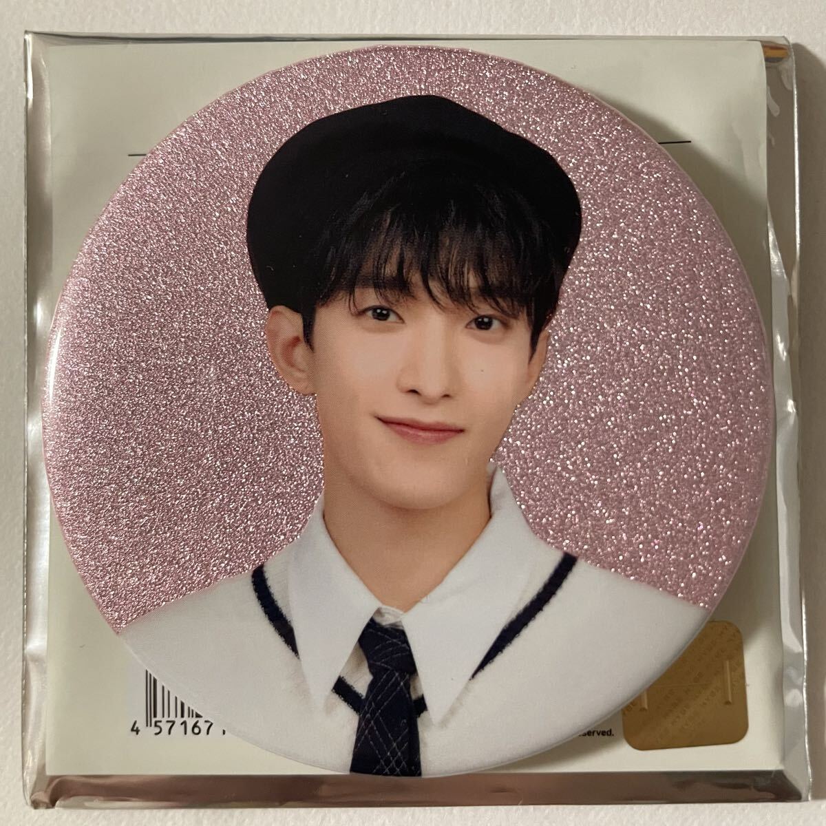 SEVENTEEN セブチHOLIDAY JAPAN ペンミ ドギョム 缶バッジ SEVENTEEN DK ドギョム HOLIDAY ランダム 缶バッジ 1点 検