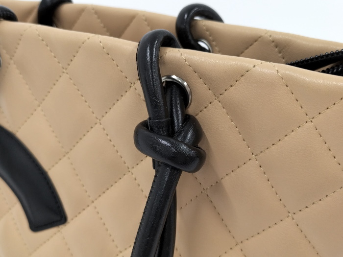CHANEL トートバッグ カンボンライン ミディアムトート ココマーク ソフトカーフ ベージュ ブラック A25167_画像5