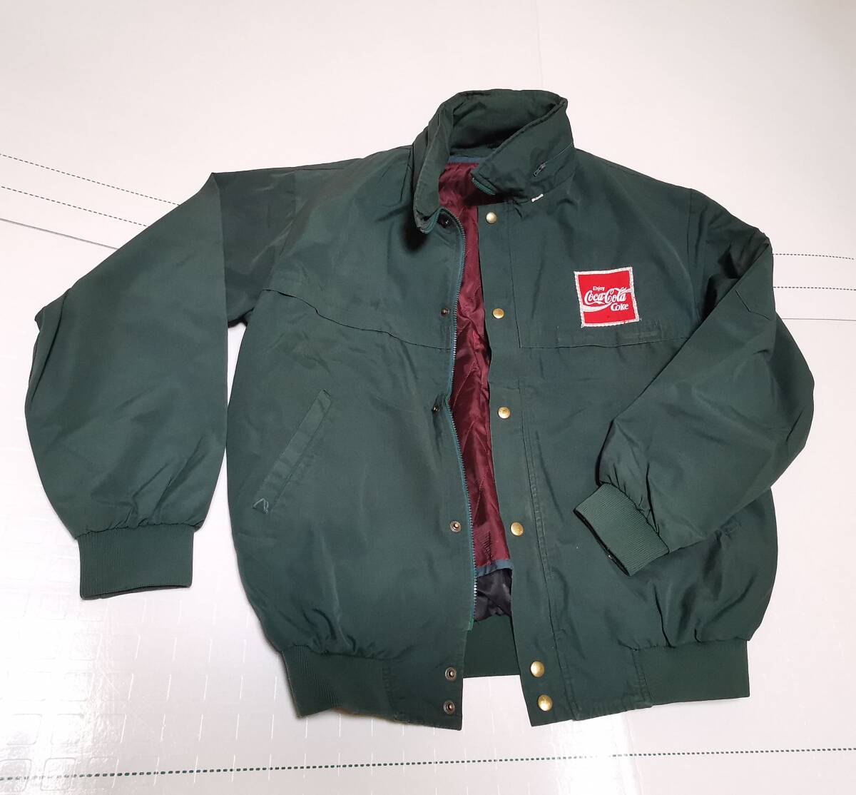USED★希少！Coca-Cola コカ・コーラ ワークジャンパー XL◎キルティング裏地×収納フード付 ワークジャケット 防寒ブルゾン ヴィンテージ _画像1