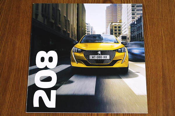 ** Peugeot 208 2022 год 7 месяц версия каталог новый товар ** ** Peugeot 208 2022 год 7 месяц версия каталог новый товар **