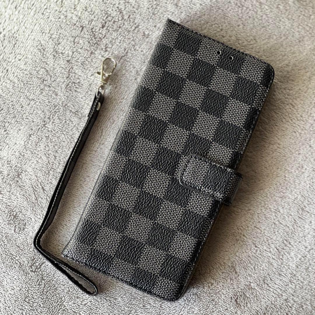 iPhone11ProMaxケース 手帳型カード　収納カバー　黒ブラック　お洒落　市松模様　格子柄　定期入れ　チェック柄　アイフォンケース_画像3