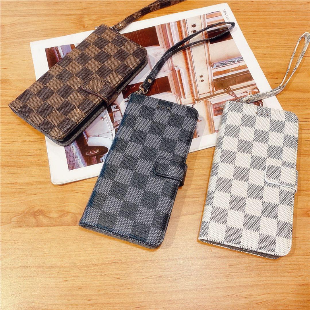 iPhone11ProMaxケース 手帳型カード　収納カバー　黒ブラック　お洒落　市松模様　格子柄　定期入れ　チェック柄　アイフォンケース_画像10