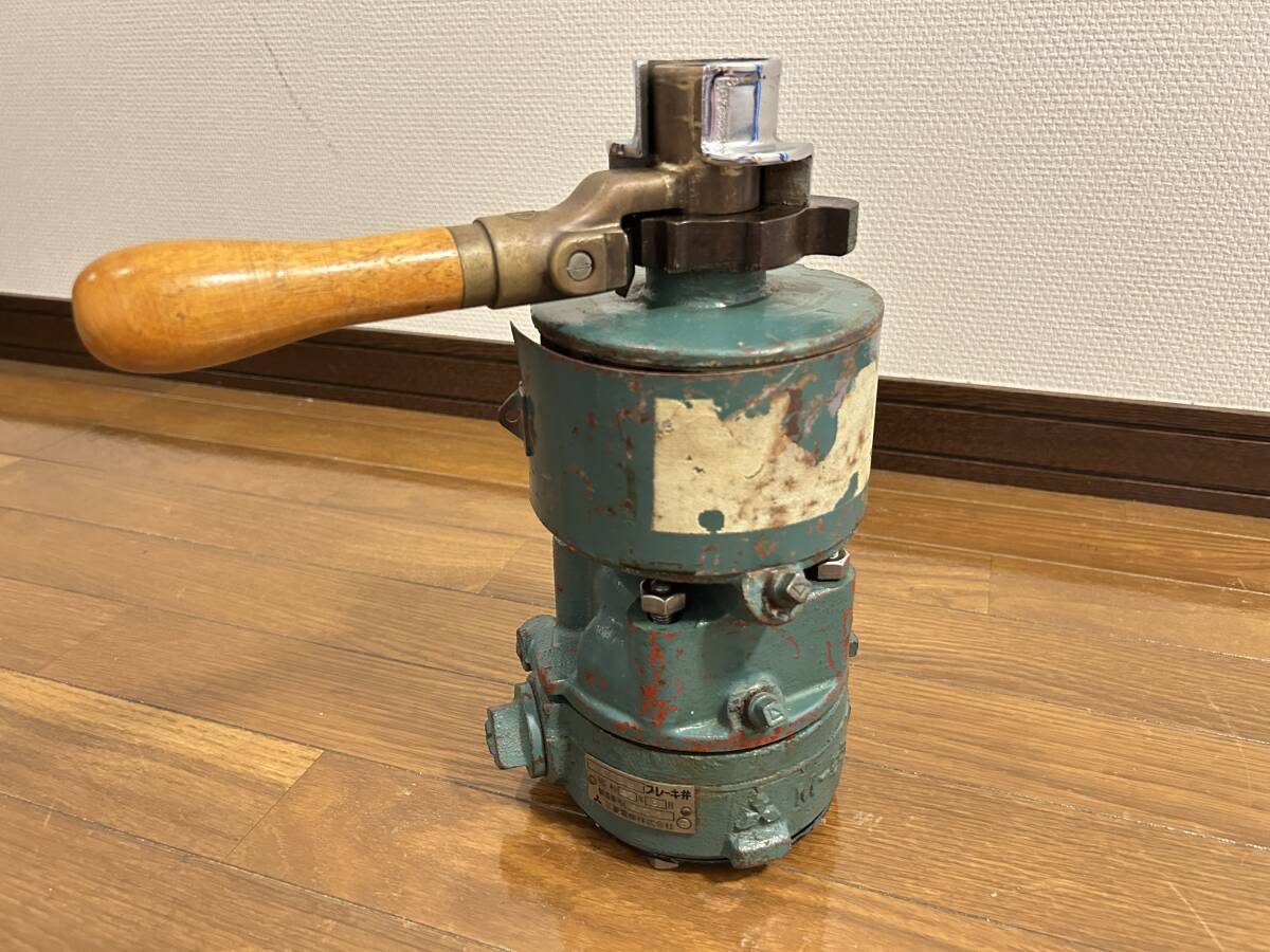 鉄道廃品 ブレーキ弁 三菱電機製 希少・鉄道部品/ペダル付きブレーキ弁】三菱電機製 ME-23 B