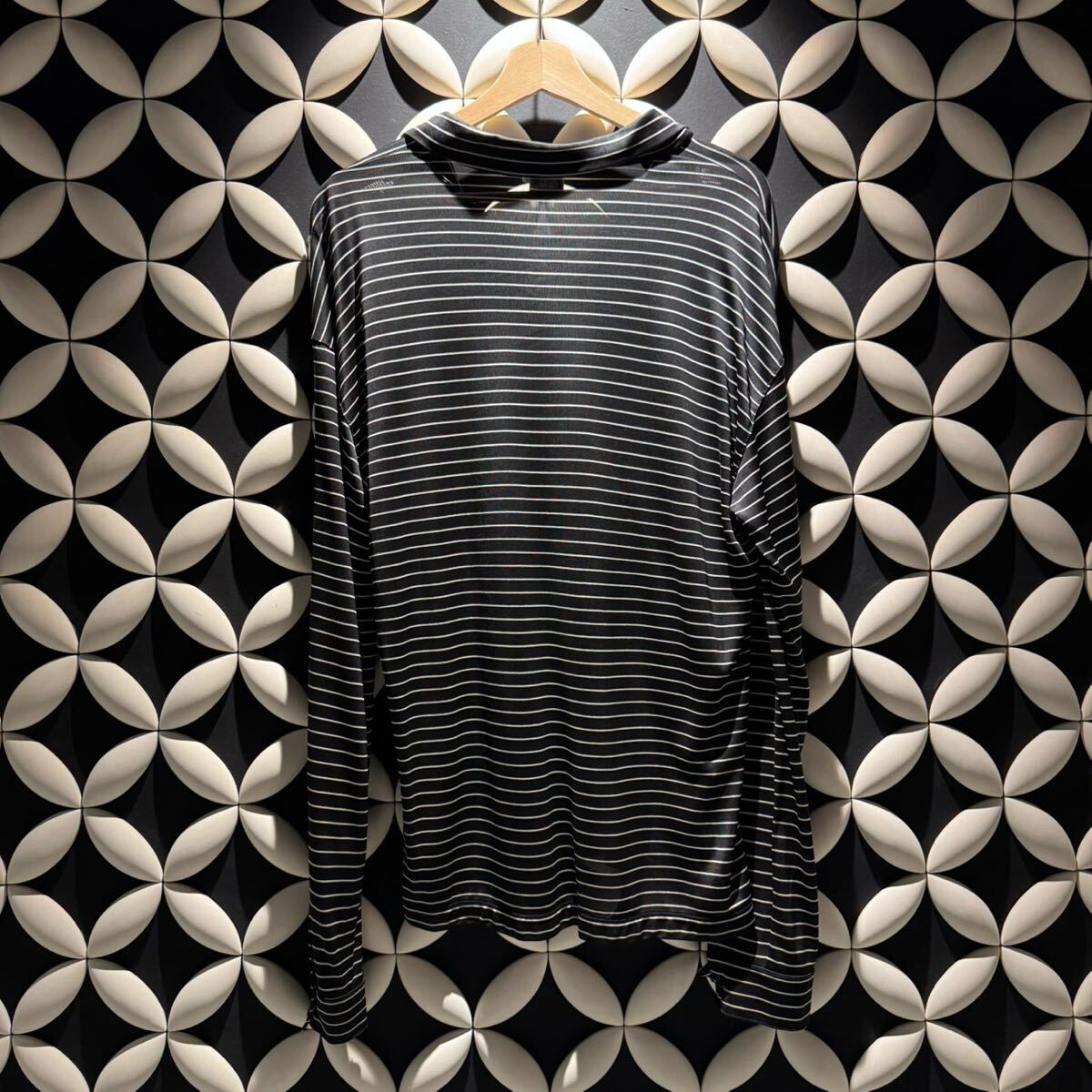 アルマーニコレッツォーニ ボーダー柄トップス/ポロシャツ_画像2