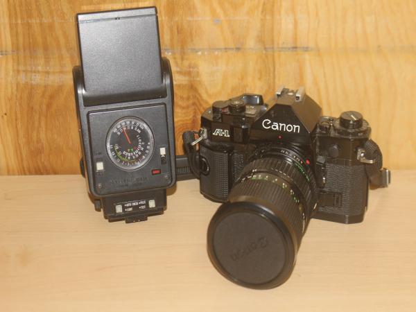 7037 CANON キャノン A-1 SPEEDLITE 199A カメラスピードまとめ 一眼レフカメラ フィルムカメラ FD35-70ｍｍレンズ 動作未確認