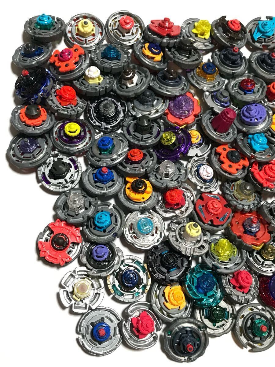メタルファイトベイブレード 100個以上 大量セット まとめ売り メタルファイトベイブレード 100個以上 大量セット まとめ売り