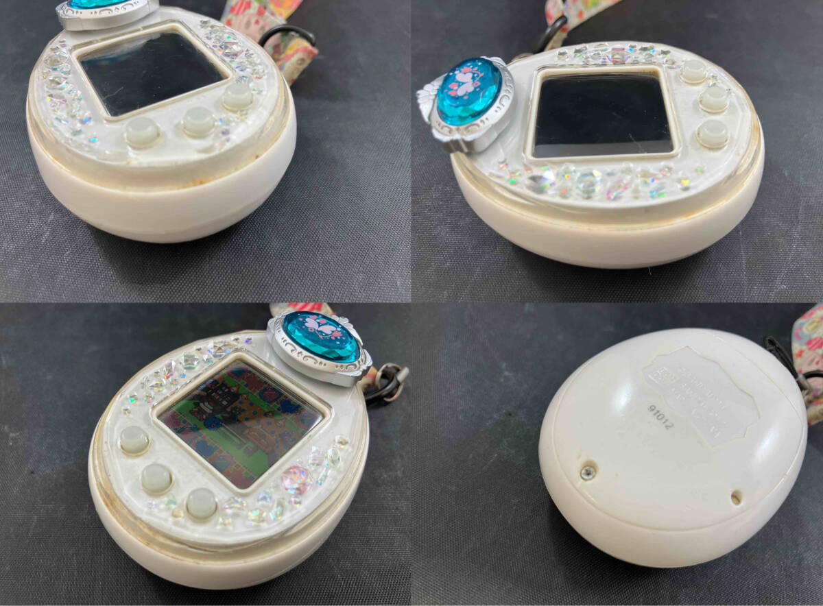 【動作確認済】たまごっちピース ホワイト 動作確認済 たまごっちピース ホワイト たまデコピアス バンダイ