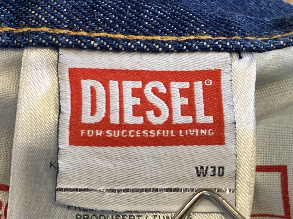 2020 DIESEL D-VIKER ジーンズ 濃紺 W30 ディーゼル 店舗受取可_画像4