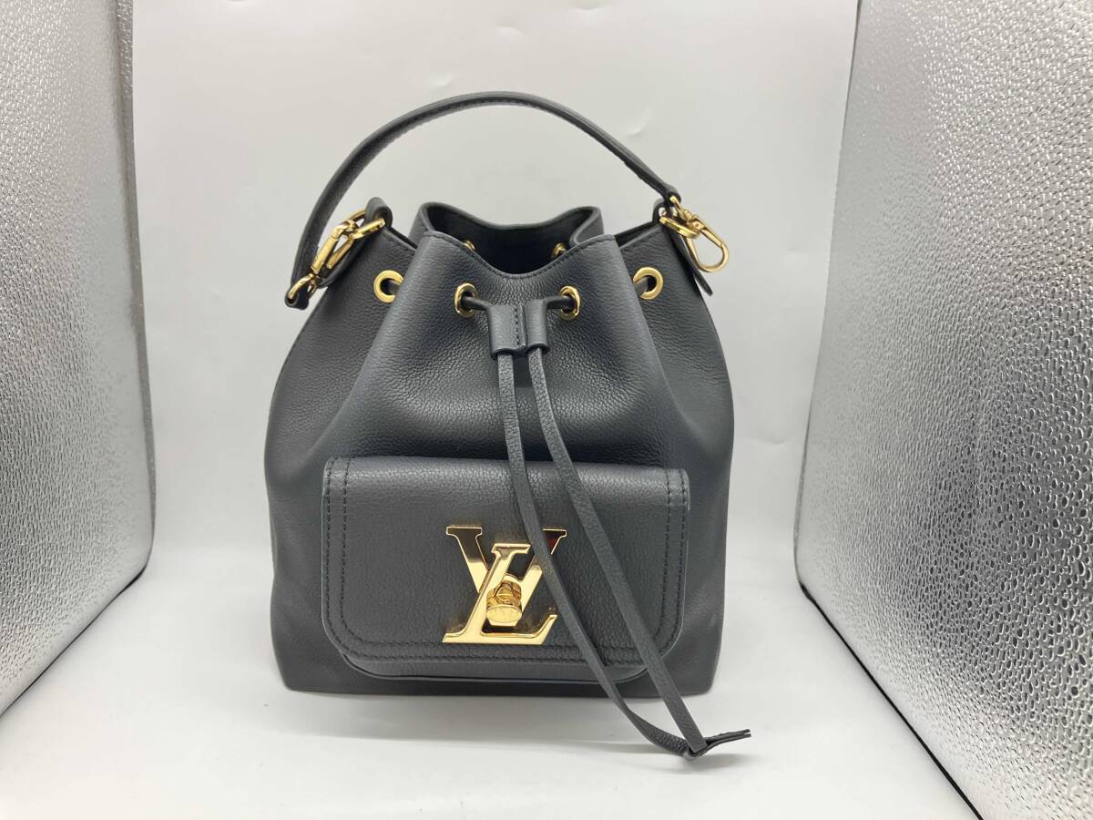 【お値下げしました】LOUIS VUITTON ルイヴィトン　ロックミーバケットNV 2wayバッグ　M 57687_画像1