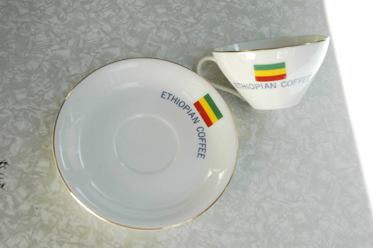 エチオピアのディミタスコーヒーカップセット　実測65ｃｃ位　送料660円_画像6
