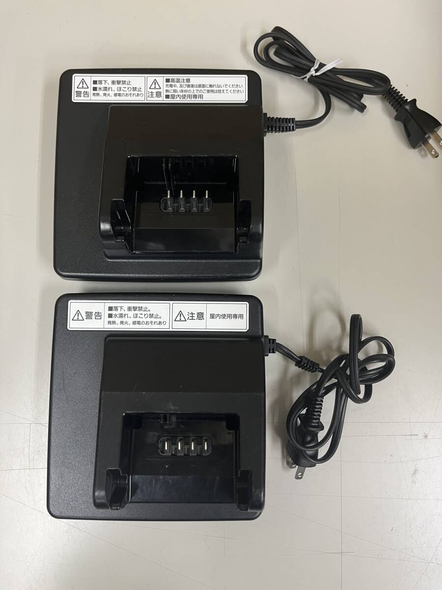 バッテリー充電器 Panasonic 動作確認済み NKJ075Z1 中古品 バッテリー充電器 Panasonic 動作確認済み NKJ075Z1 中古品