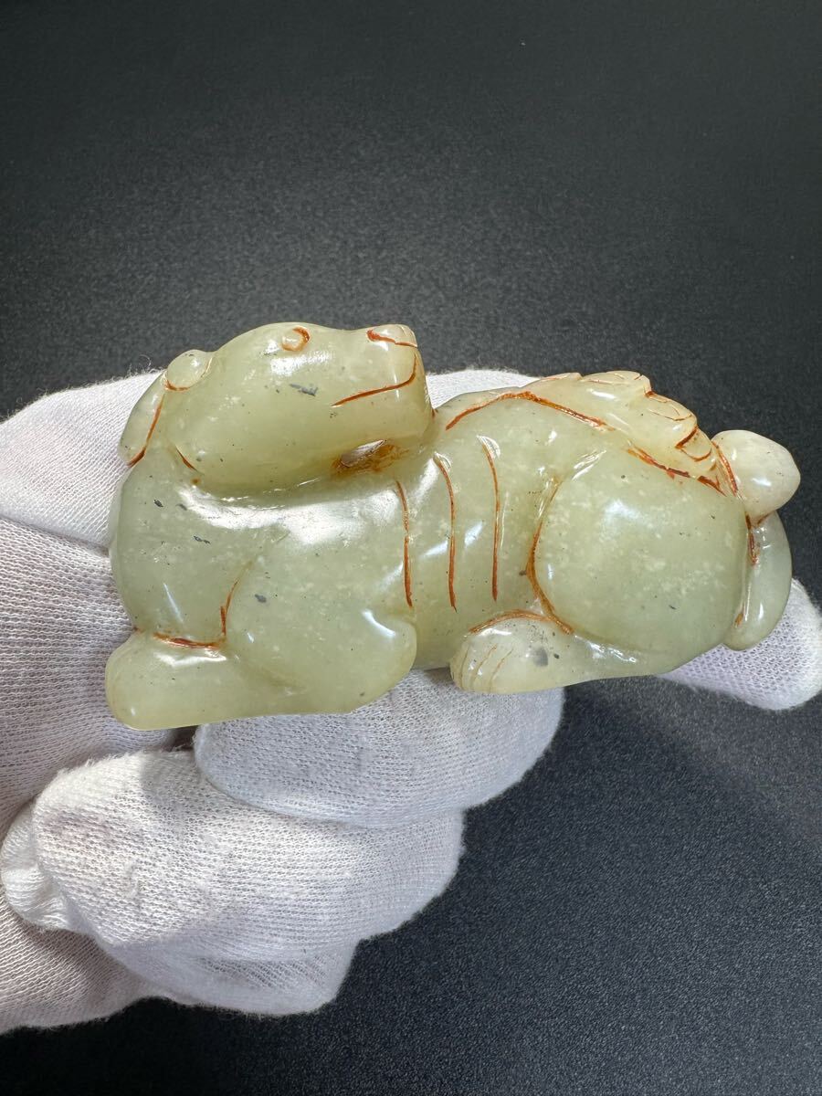 本玉 犬 時代物 お守り 極細工 和田玉 骨董 玉彫 古玩 開運 遺品整理 根付 本玉 犬 203.5g 時代物 お守り 極細工 和田玉 漢~唐代 骨董