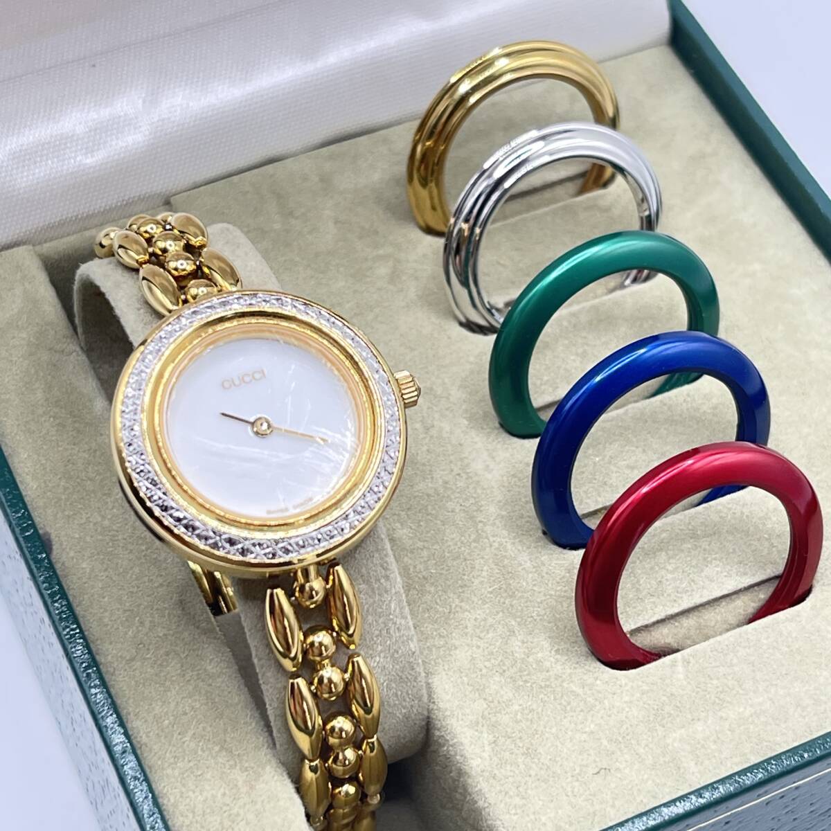 美品 グッチ チェンジベゼル ダイヤモンドカット GUCCI 目立つ傷ありません Yahoo!オークション - 希少ダイヤカット GUCCI グッチ チェンジ