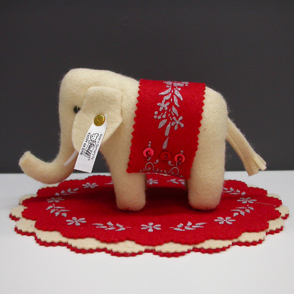 S4123☆Steiff シュタイフ 2002年 クラブ限定 Elephant 8cm エレファント ピンクッション 針山 象 ぞう ビーズ スパンコール 420313_画像2