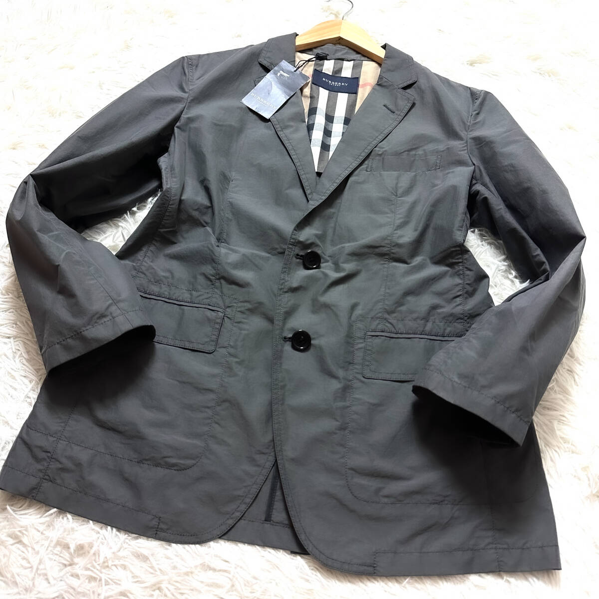 【極美品】バーバリーロンドン メガチェック テーラードジャケット ストレッチ 黒 極美品メガチェックBURBERRY LONDONテーラードジャケットL~Mメガ