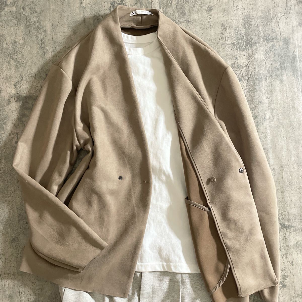 ZARA メンズ セットアップ ベージュ XLサイズ、EURサイズ44 人気】ZARA メンズ L~LL,XL 大人ラグジュアリー ノーカラー