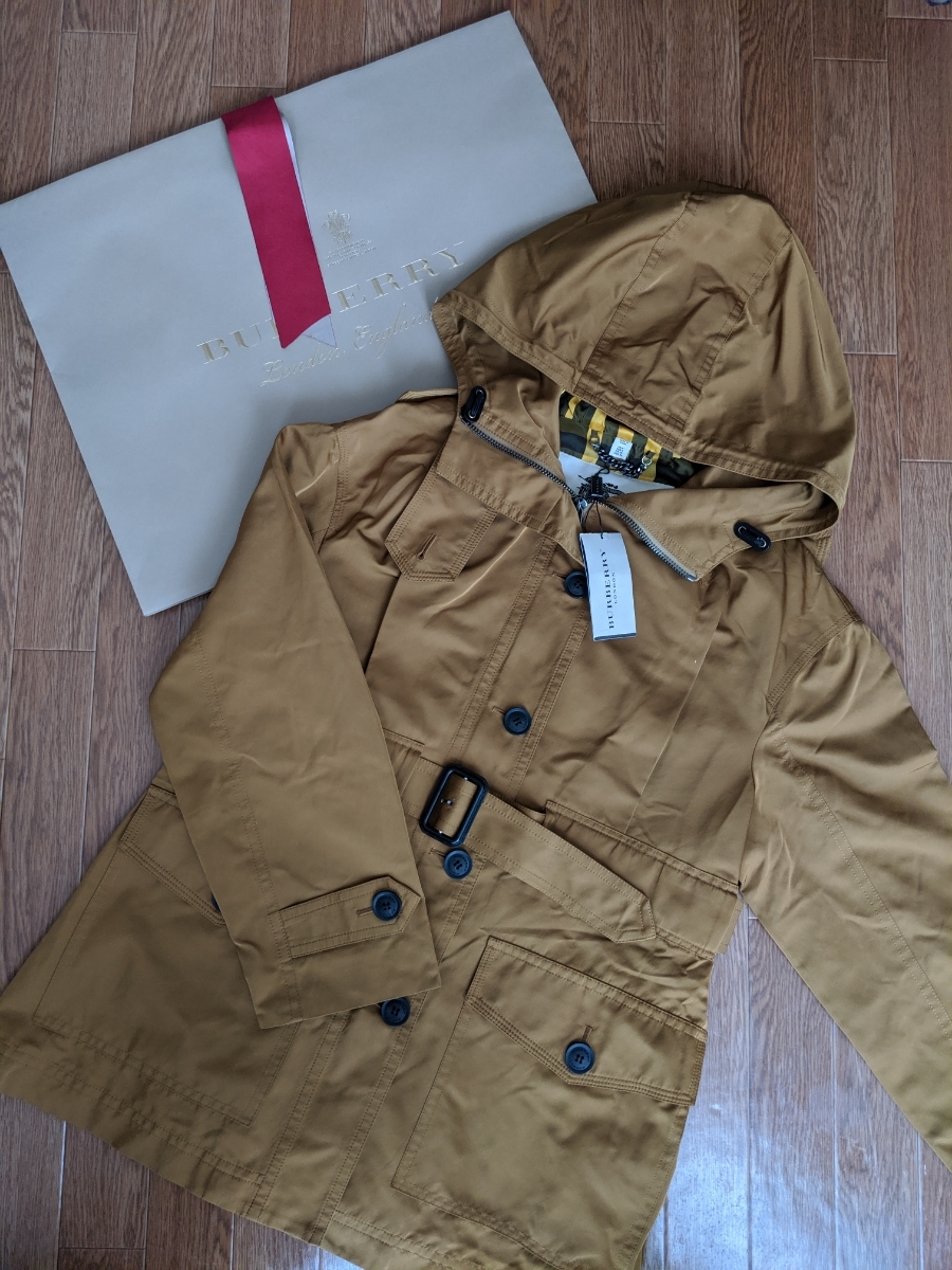 新品 タグ付き BURBERRY マウンテンジャケット 確実正規(guī) バーバリー コート アウター 未使用