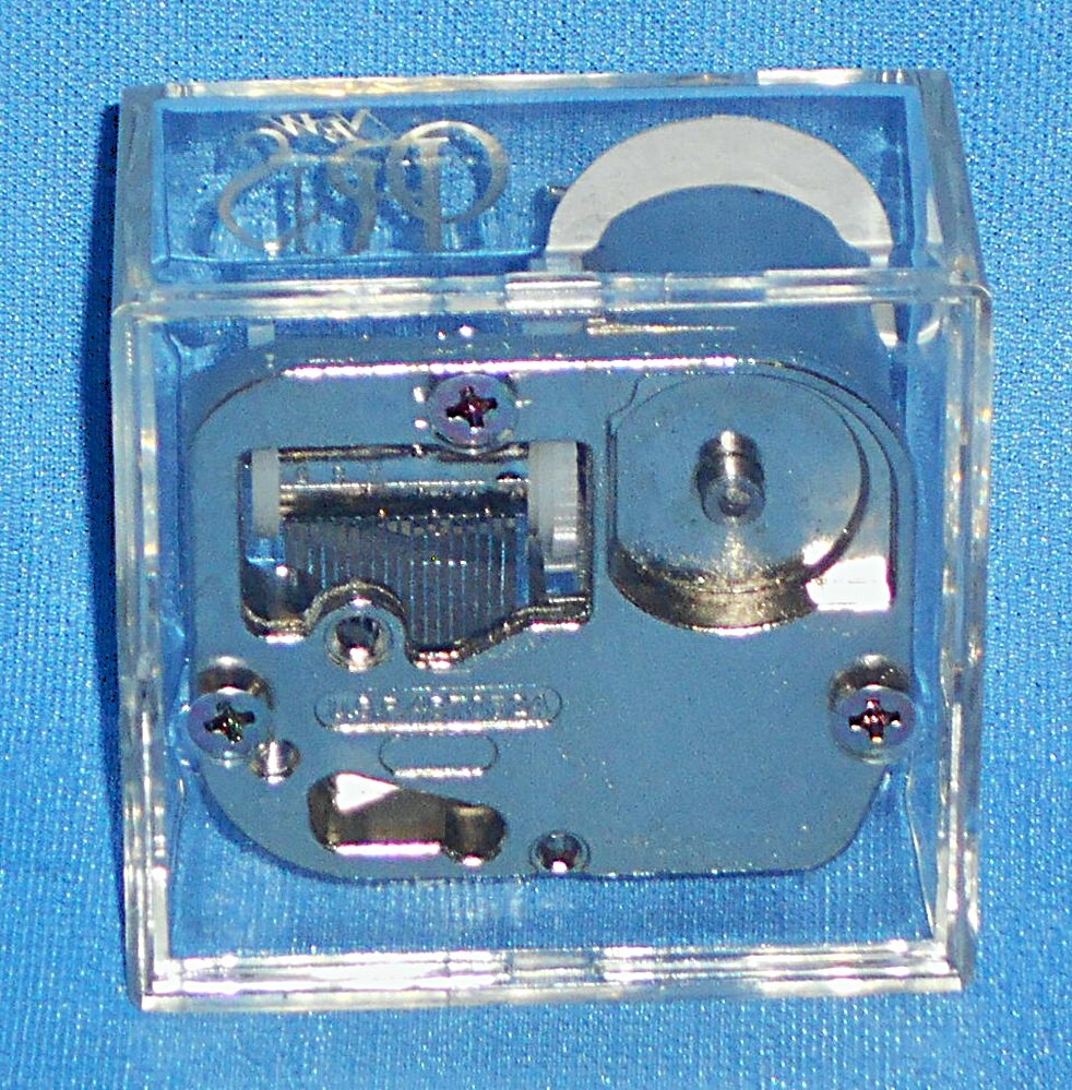 M11/NEW OPUS новый Opus музыкальная шкатулка (... san. старый часы )