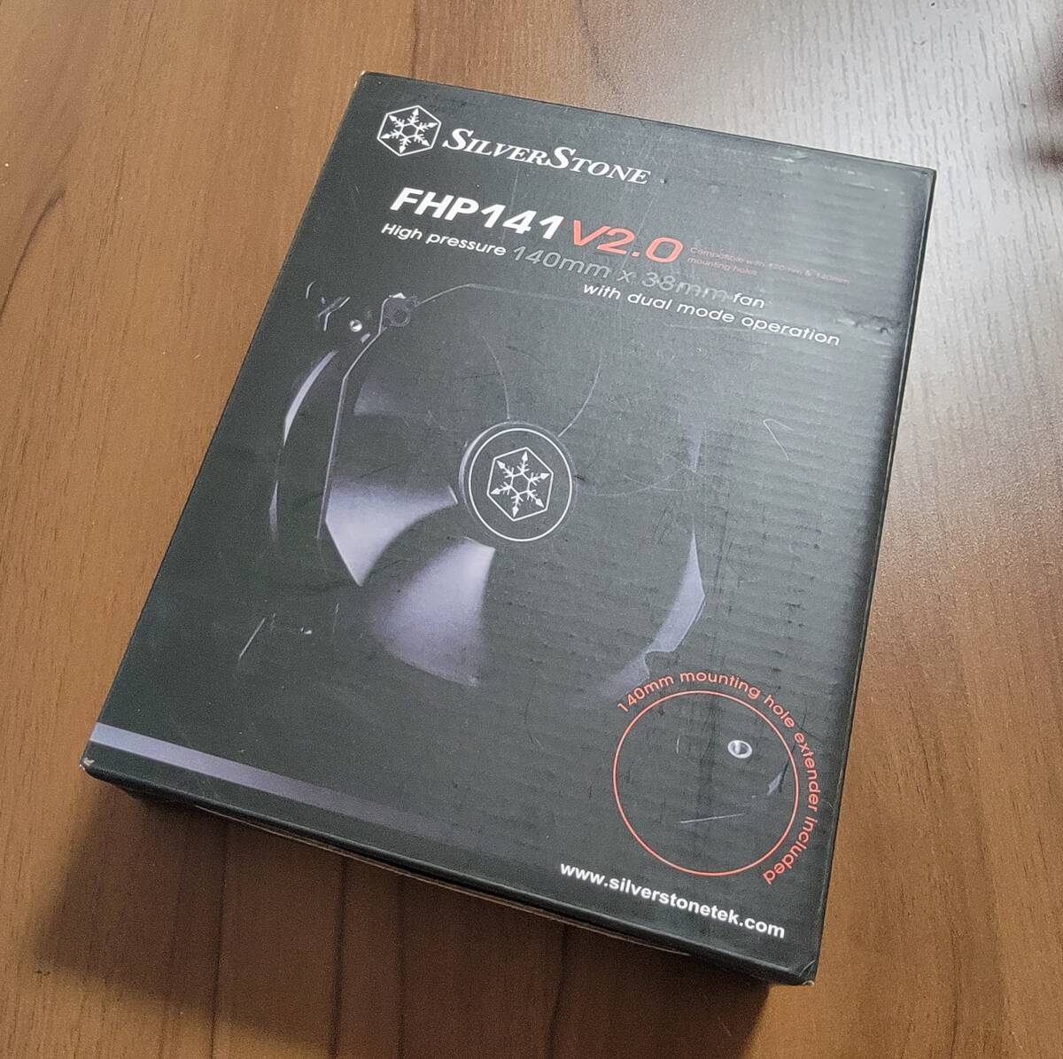 SilverStone FHP141 V2.0 140mmファン 38mm厚 新品未開封品 _画像1