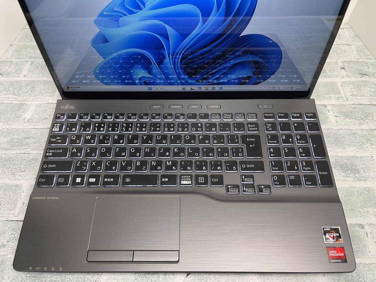 富士通 LIFEBOOK AH56/H2 ノートパソコン AMD Ryzen 7 7730U @ 2.00GHz メモリ16GB+SSD512GB+Blu-ray 15.6型FHD Win11 送料無料 N7J1075_画像3