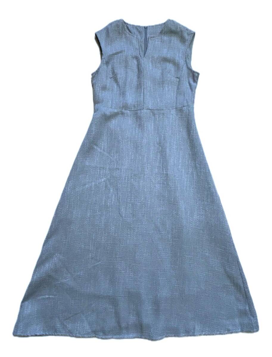 【新品タグ付き未使用品】Dazy ワンピース M 水色 グレー系 ノースリーブ 比較的厚手の布地 透け感なし レディース女性用 春秋 SHEIN qkq_画像1