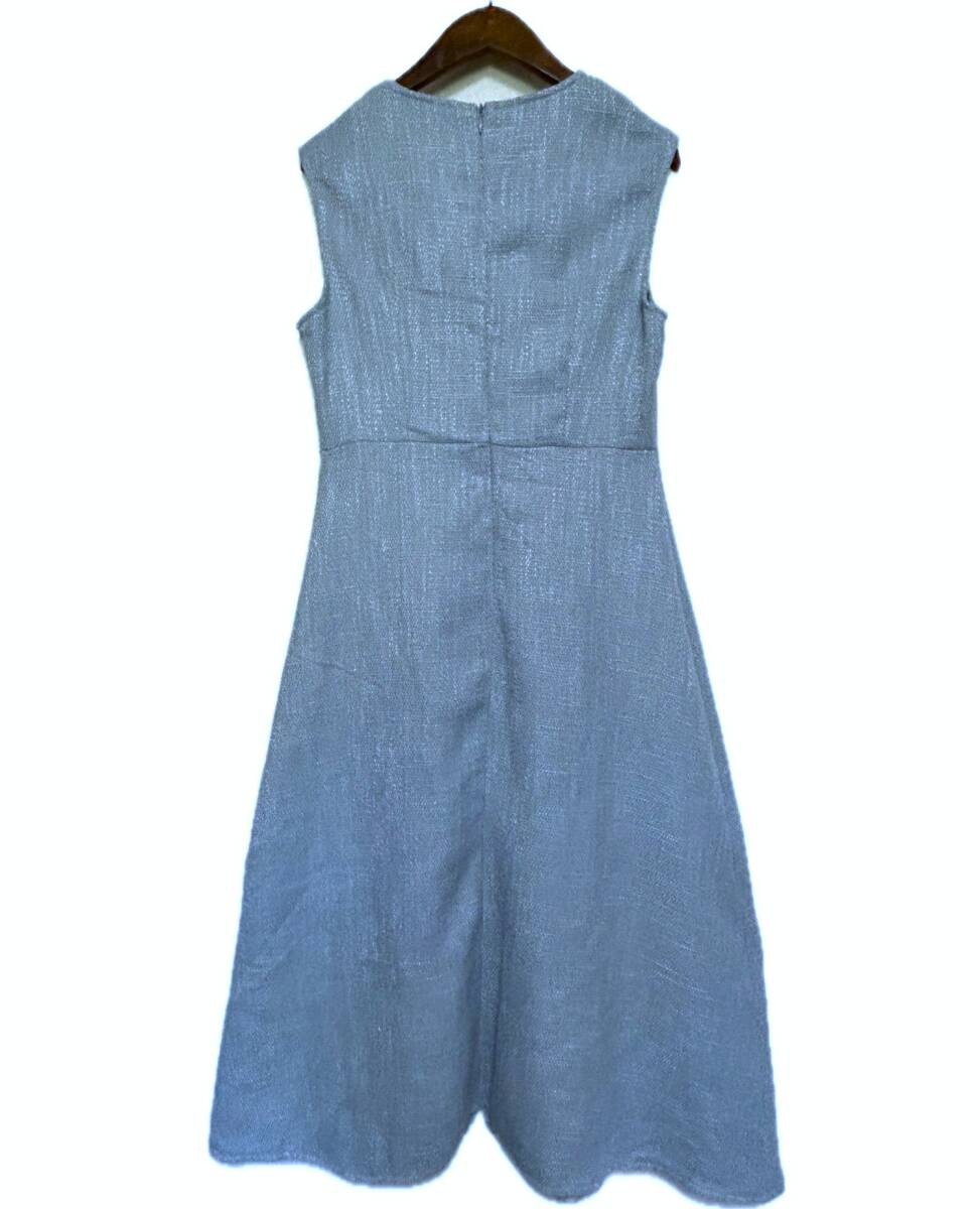 【新品タグ付き未使用品】Dazy ワンピース M 水色 グレー系 ノースリーブ 比較的厚手の布地 透け感なし レディース女性用 春秋 SHEIN qkq_画像4