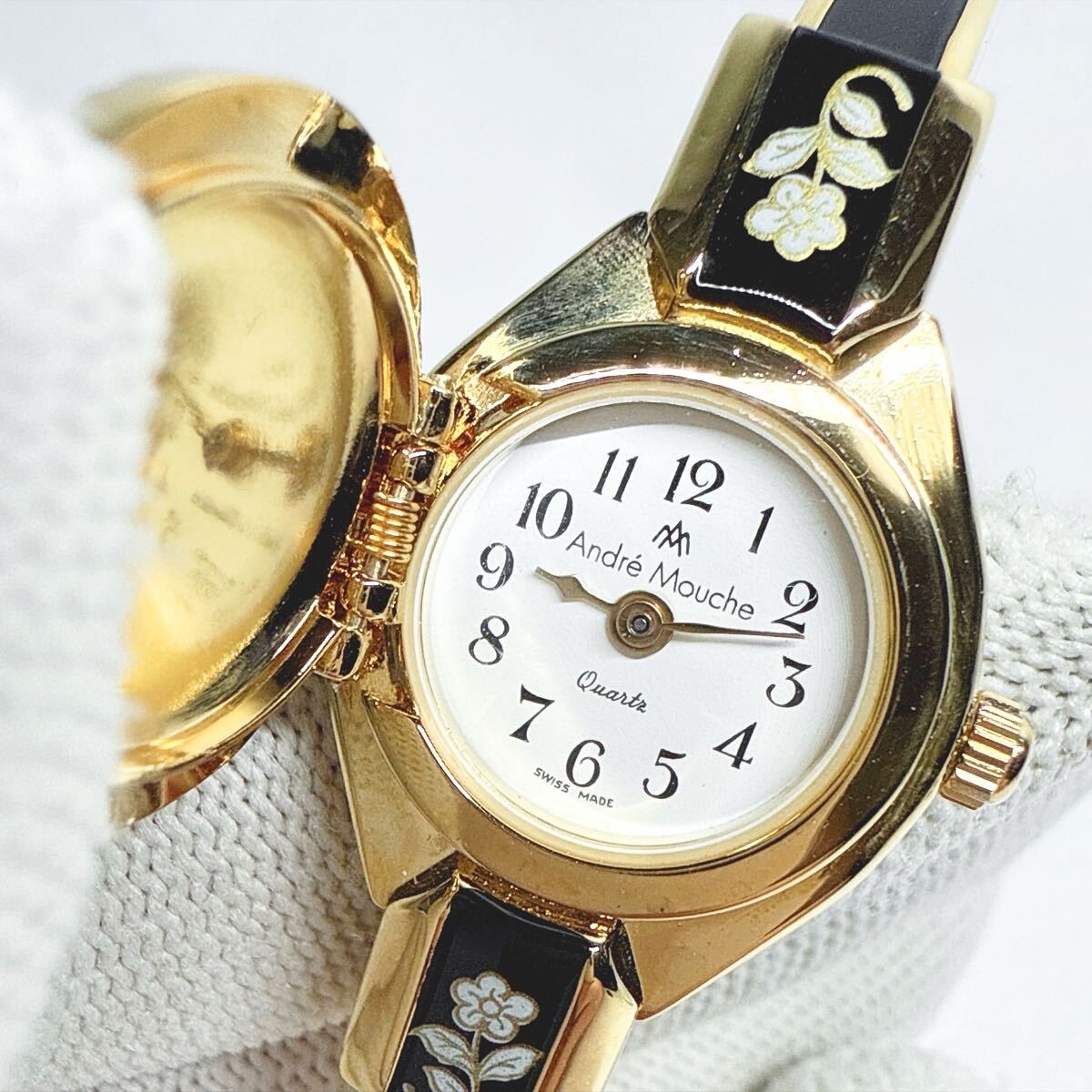 アンドレムッシュ Andre Mouche バングルウォッチ 電池交換済み 稼動品 Andre Mouche アンドレムッシュ バングルウォッチ 花柄