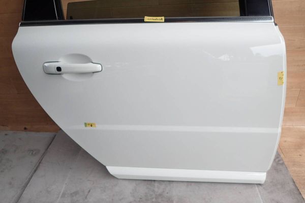 ボルボ V70 T4 リアドア右 DBA-BB4164TW 2013年 RTK560205IC_画像5