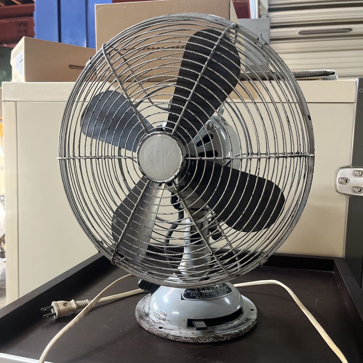 KDK 北川電気製作所 扇風機 昭和レトロ アンティーク ② KDK 川北電気 鉄羽 扇風機 首振り 鉄製 家電 電化製品 昭和
