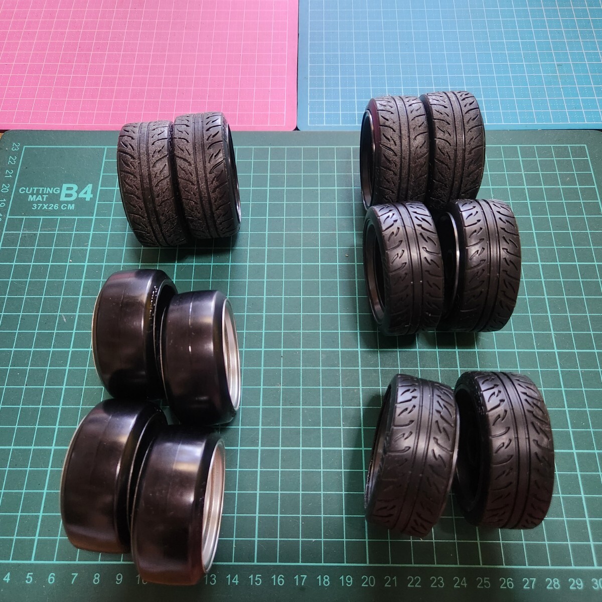 ラジコン タイヤ ホイール ドリパケ タミヤ ヨコモ ラジドリ 即決《送料無料》 ドリフト タイヤ 付き ホイール ⑩ ラジコン