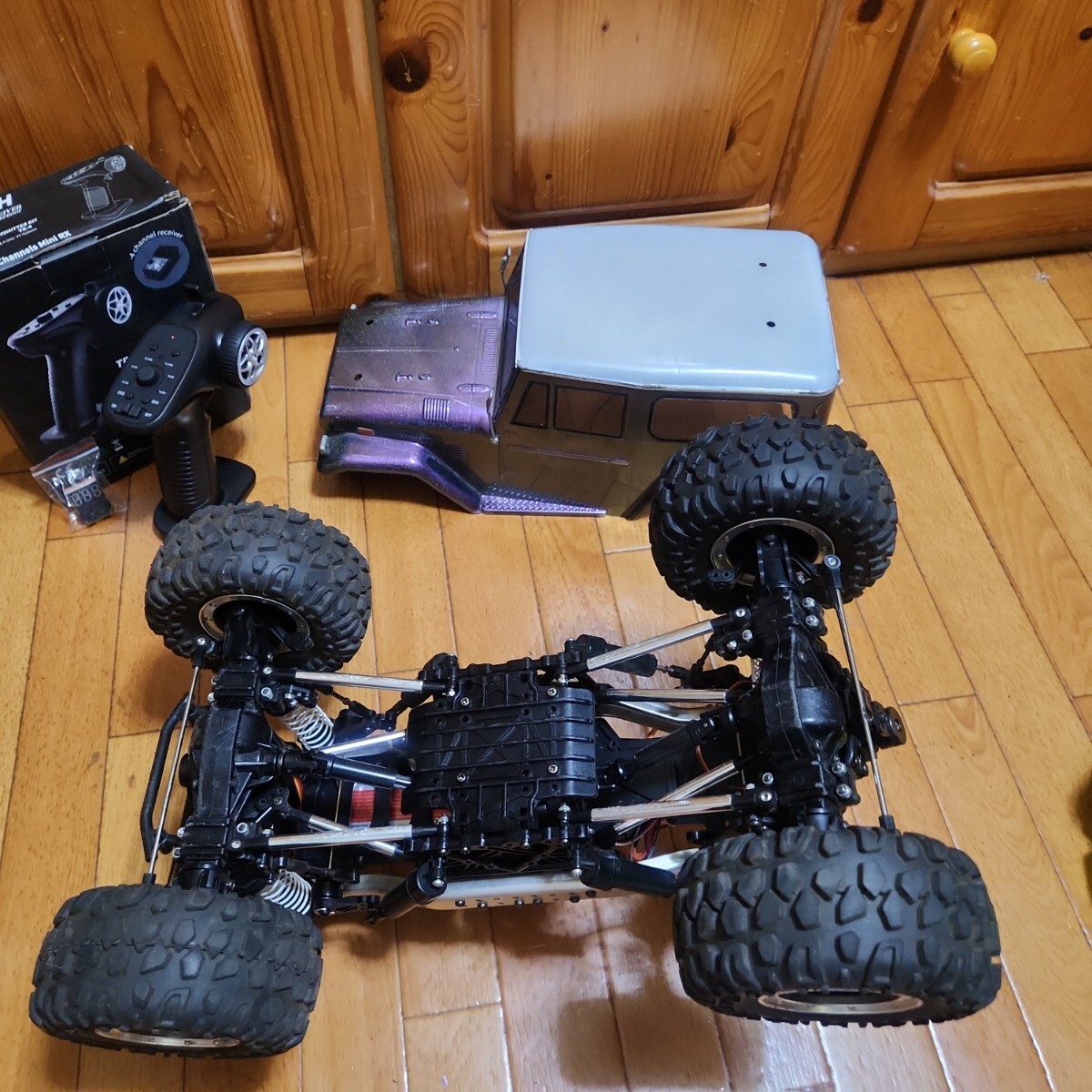 即決《送料無料》タミヤ CR-01 フルセット ランドクルーザー