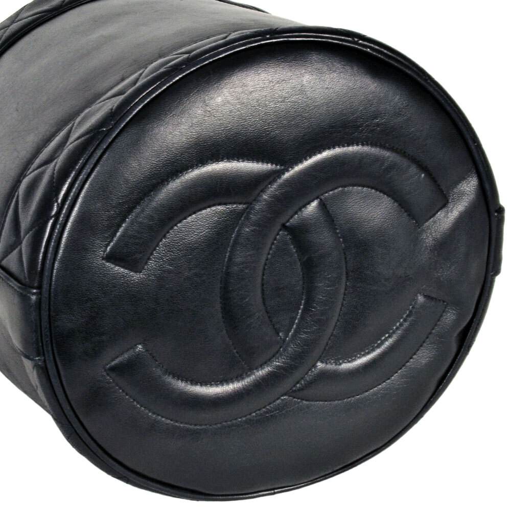 シャネル CHANEL マトラッセ 巾著型 チェーン ショルダーバッグ ラムスキン ブラック ゴールド金具 ココマーク ポーチ付