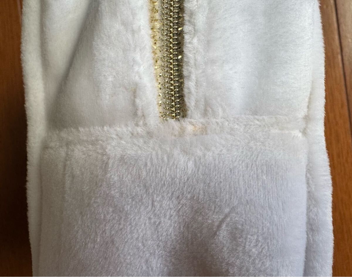 DIOR ディオール ビューティー　ノベルティ ポーチ　白 ホワイト　未使用品　初期不良多少汚れあり　箱無し　紙袋付き_画像6