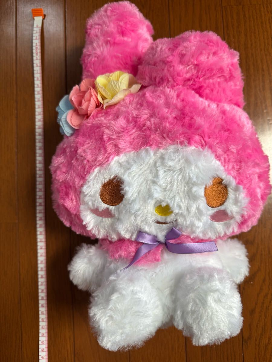マイメロディ　マイメロ　ローズボア 花かざり BIG ぬいぐるみ　マスコットのおまけ付き　美品_画像2