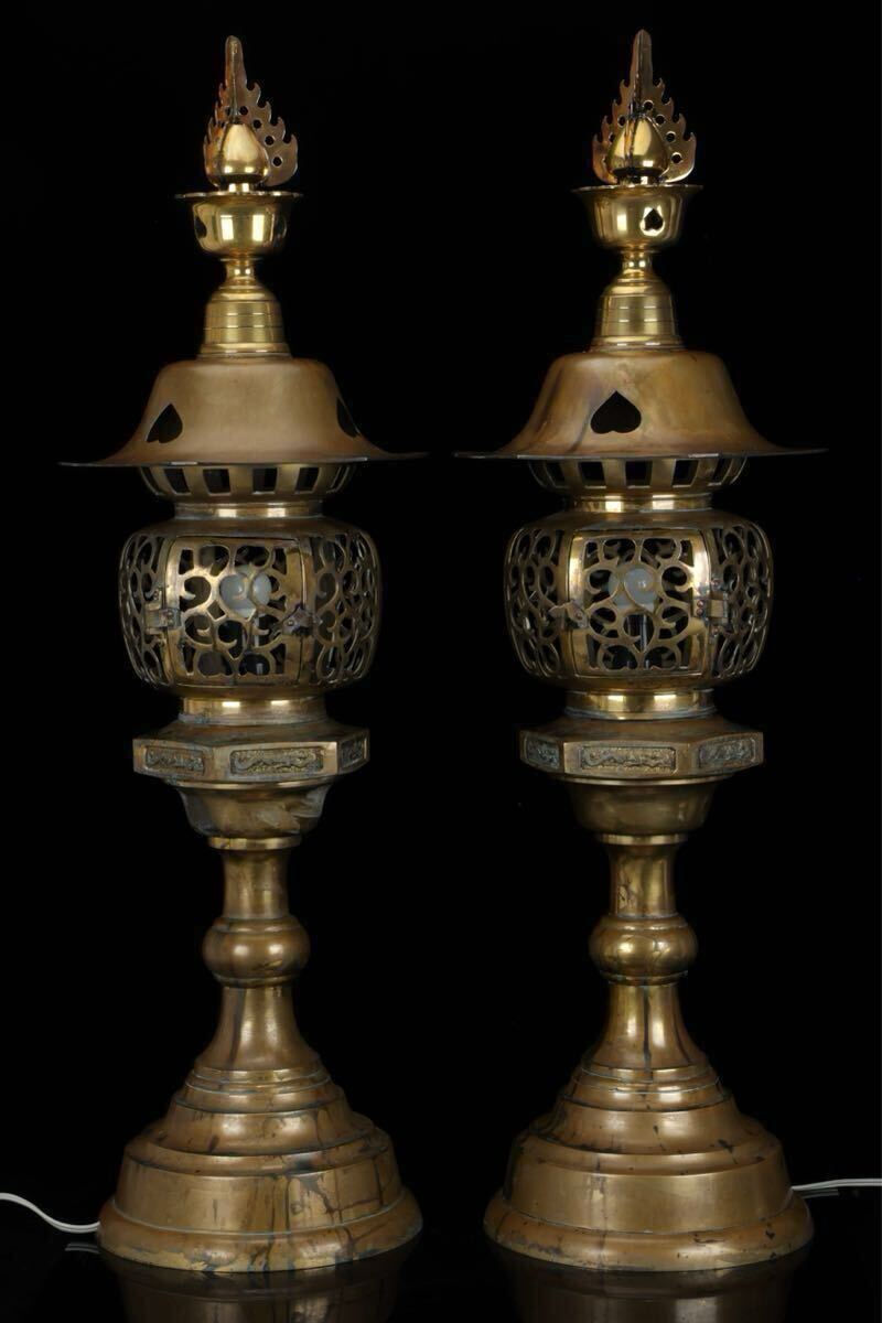 燈籠,古銅製,古董,時代物 時代物・銅製・完動品】古銅 唐草透彫 台灯篭 一対 高さ93cm